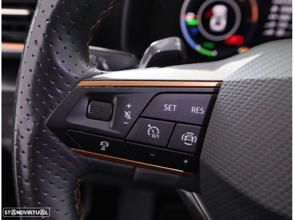 Cupra Formentor 1.4 e-Hybrid DSG - 19