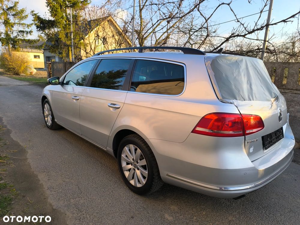 Volkswagen Passat 1.4 TSI DSG BlueMotion Technology Highline - 11