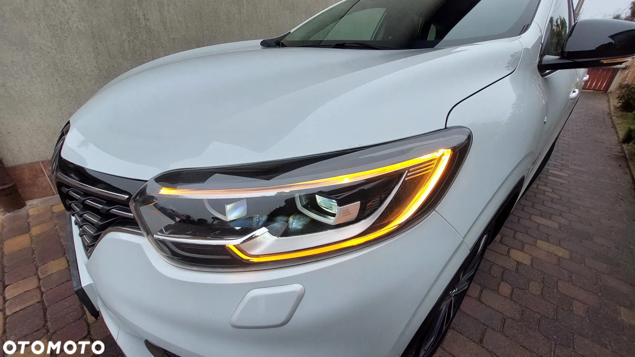 Renault Kadjar TCe 160 GPF BOSE EDITION - 4