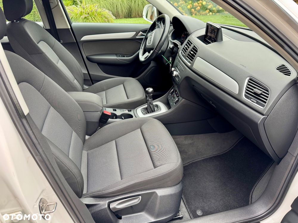 Audi Q3 2.0 TDI Design - 21