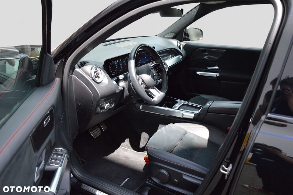 Mercedes-Benz GLB 220 d 4-Matic AMG Line 8G-DCT - 12