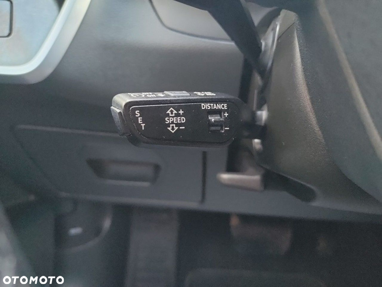 Audi A6 Avant 40 TDI S tronic - 24