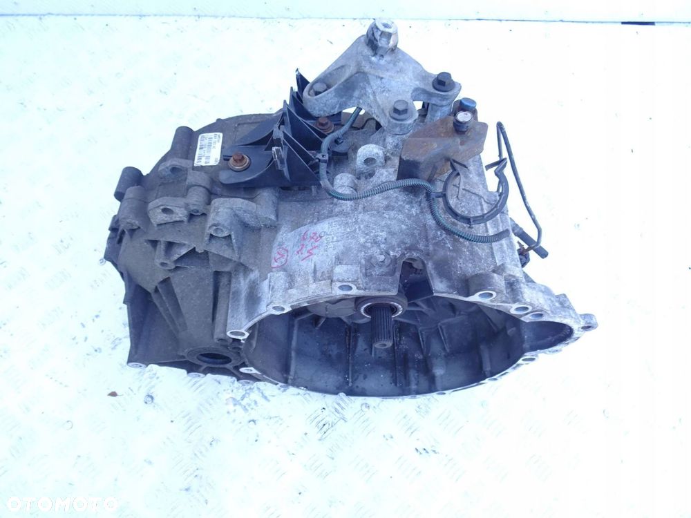 skrzynia biegów volvo c70 v50 s40 c30 2.4 benzyna 456r7002ac - 2