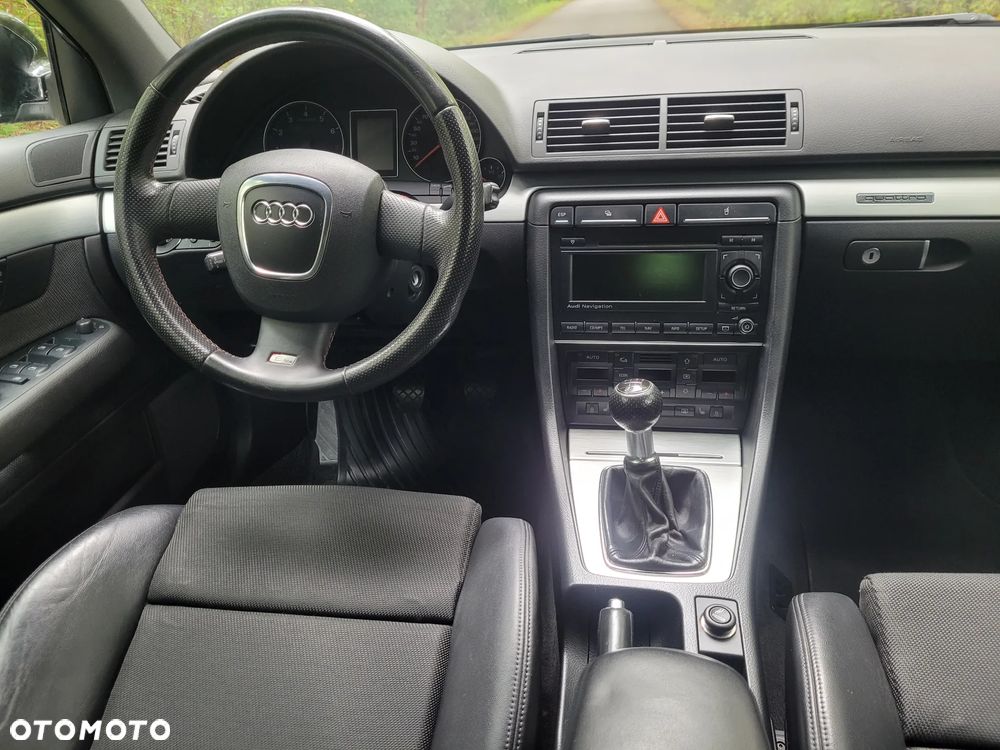Audi A4 - 14