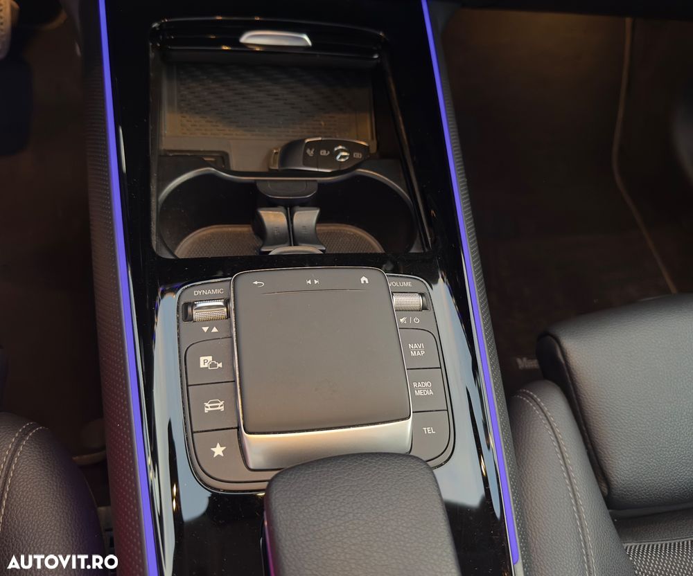 Mercedes-Benz GLA 200 7G-DCT Edition Progressive Line - 30