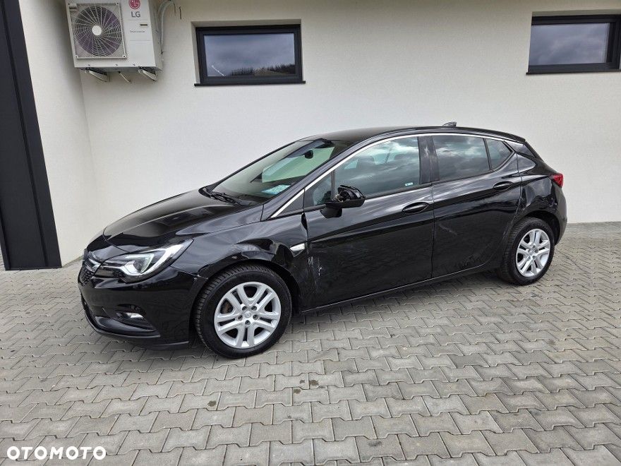 Opel Astra 1.4 Turbo Innovation - 37