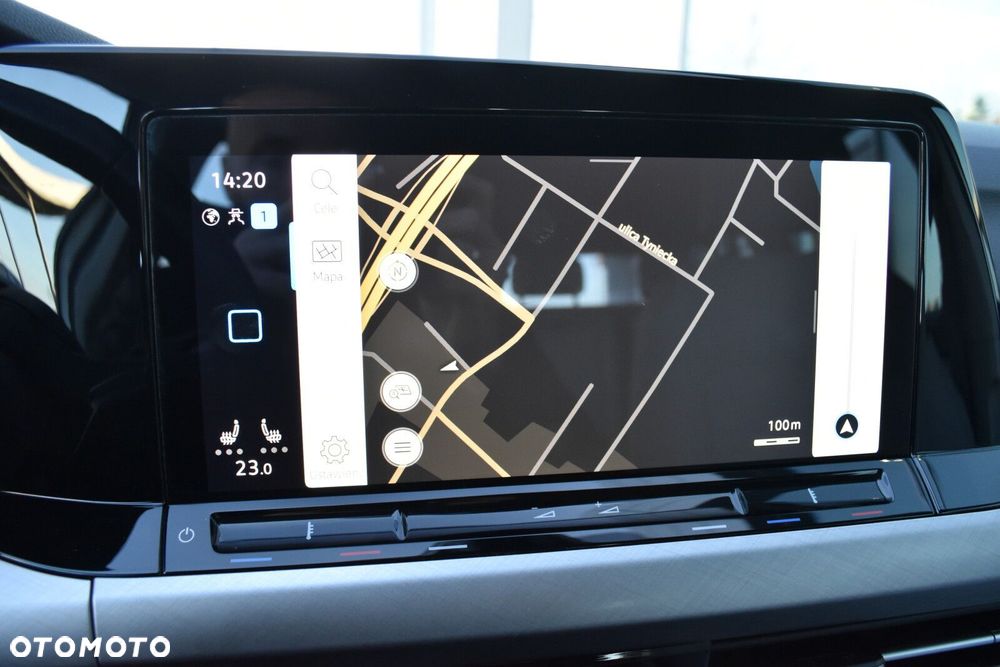 Volkswagen Golf Variant - 17