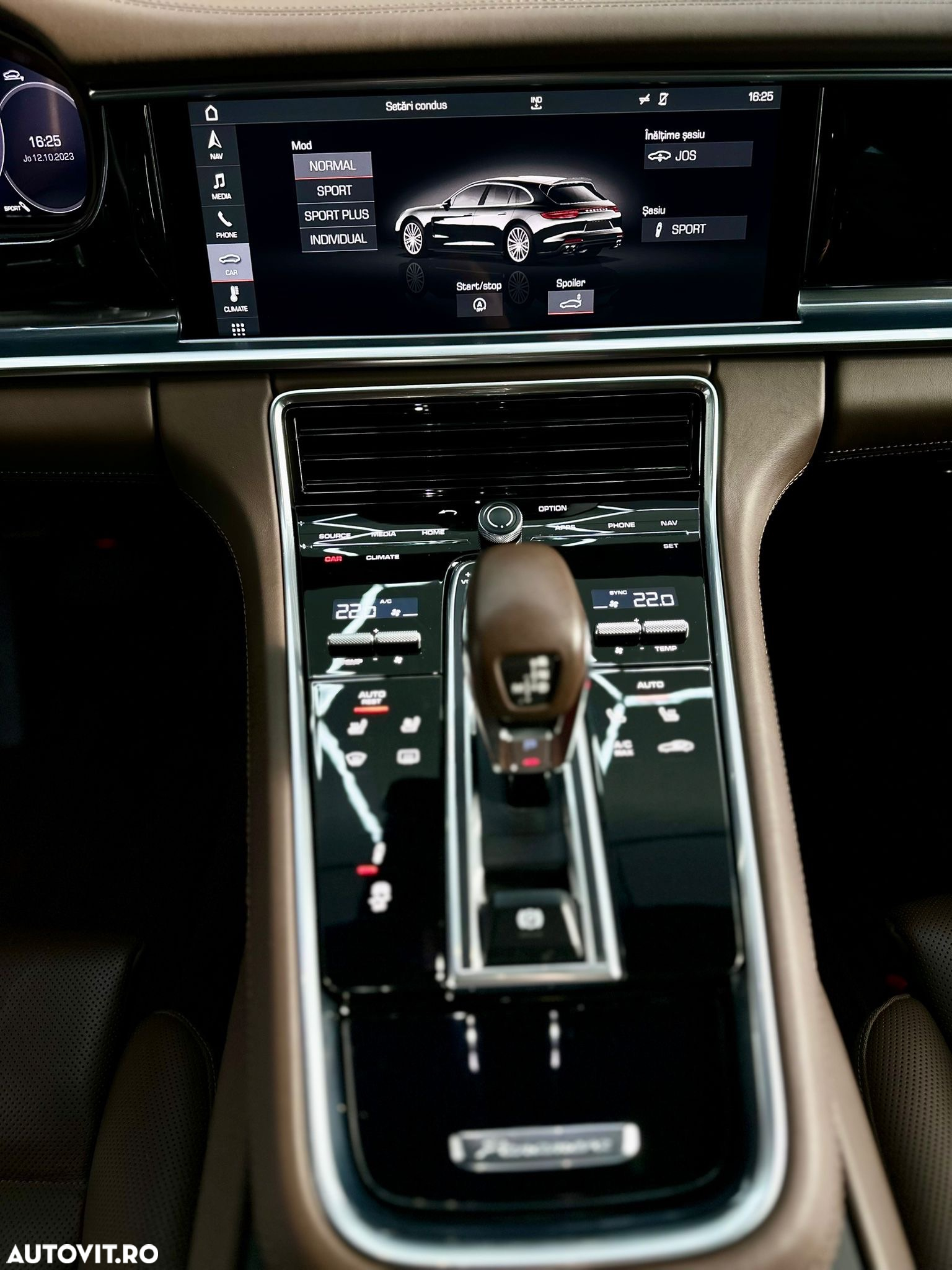 Porsche Panamera 4 - 6