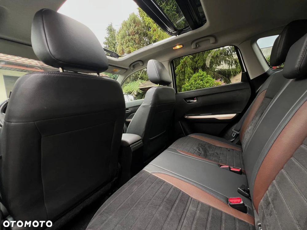 Suzuki Vitara 1.6 Premium 2WD - 33