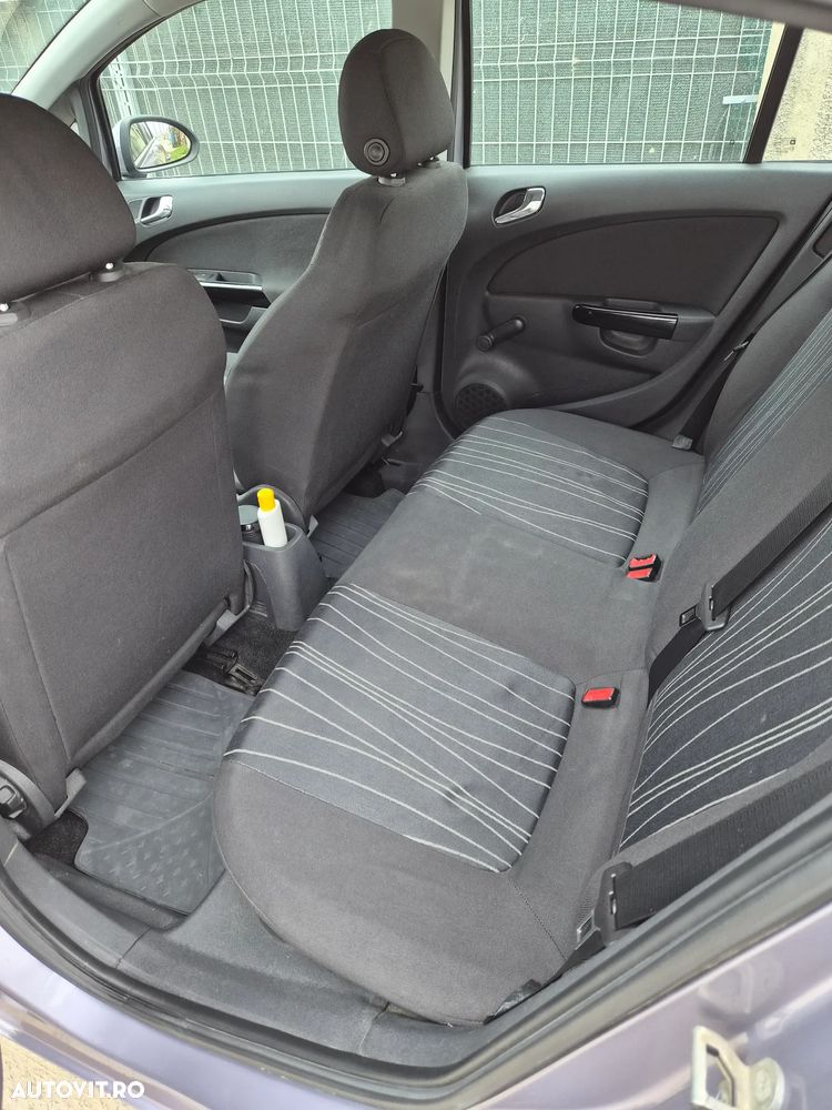 Opel Corsa 1.2i Enjoy - 6