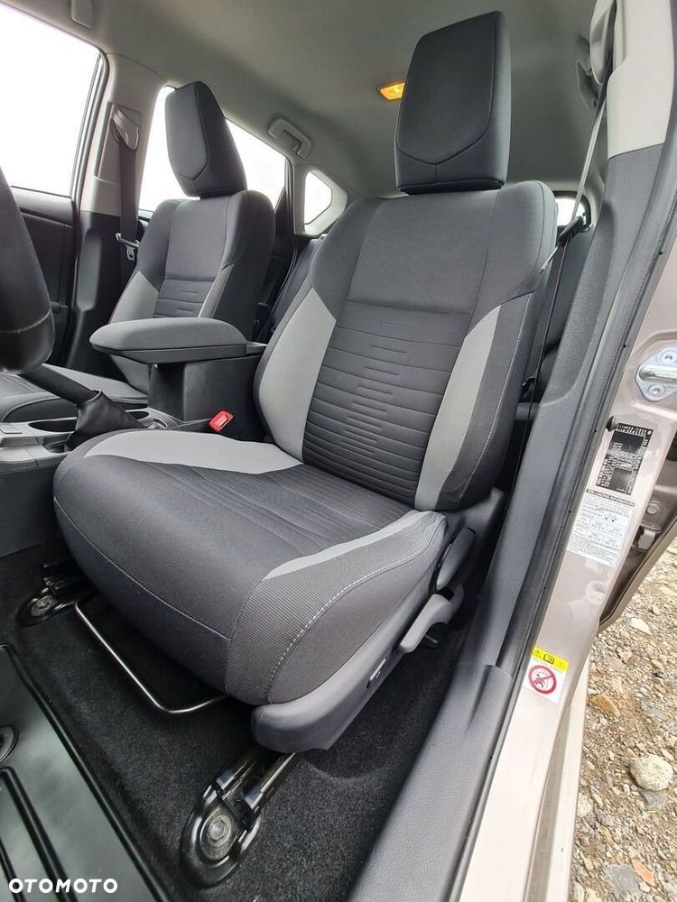 Toyota Auris 1.6 Comfort - 9