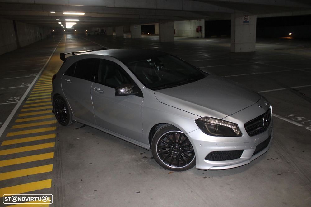 Mercedes-Benz A 160 d AMG Line - 17