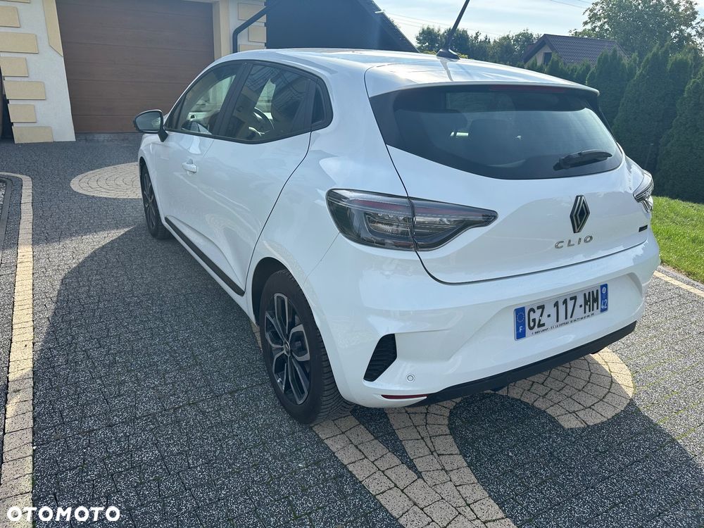 Renault Clio 1.6 E-TECH Full Hybrid 145 Techno - 9