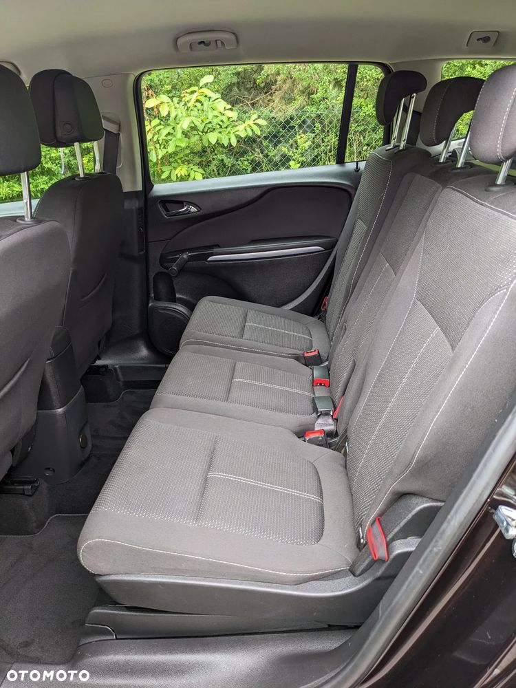 Opel Zafira Tourer 2.0 CDTI Edition - 28