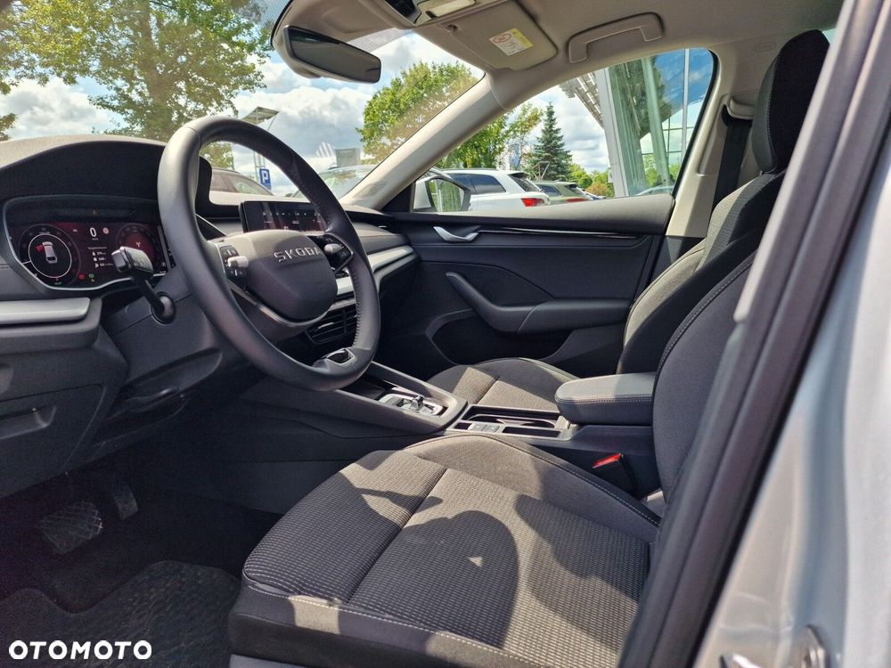 Skoda Octavia 1.5 TSI mHEV Selection DSG - 18