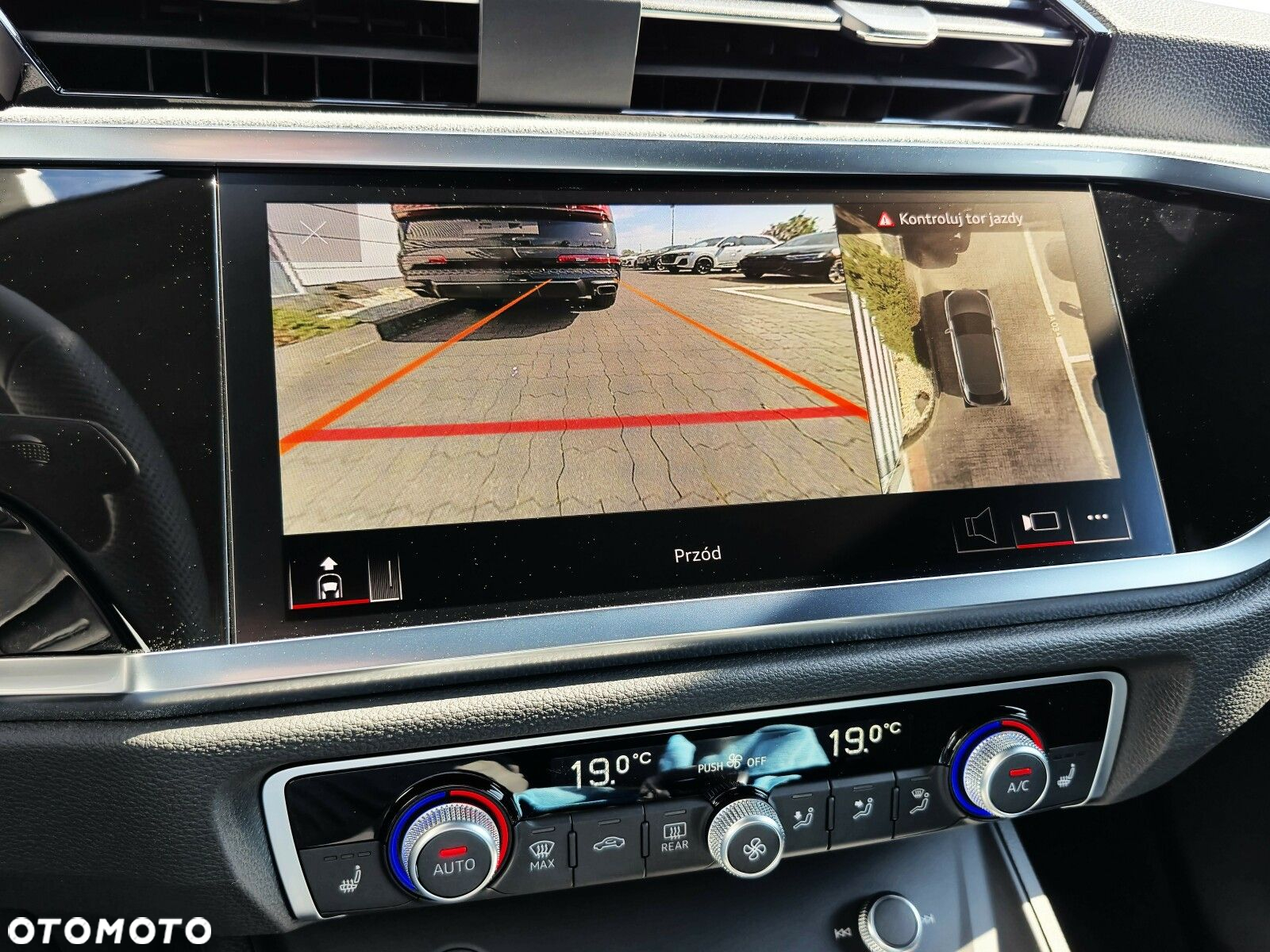 Audi Q3 Sportback - 16