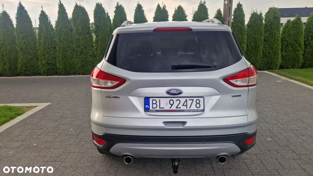 Ford Kuga 1.6 EcoBoost 2x4 Titanium - 5