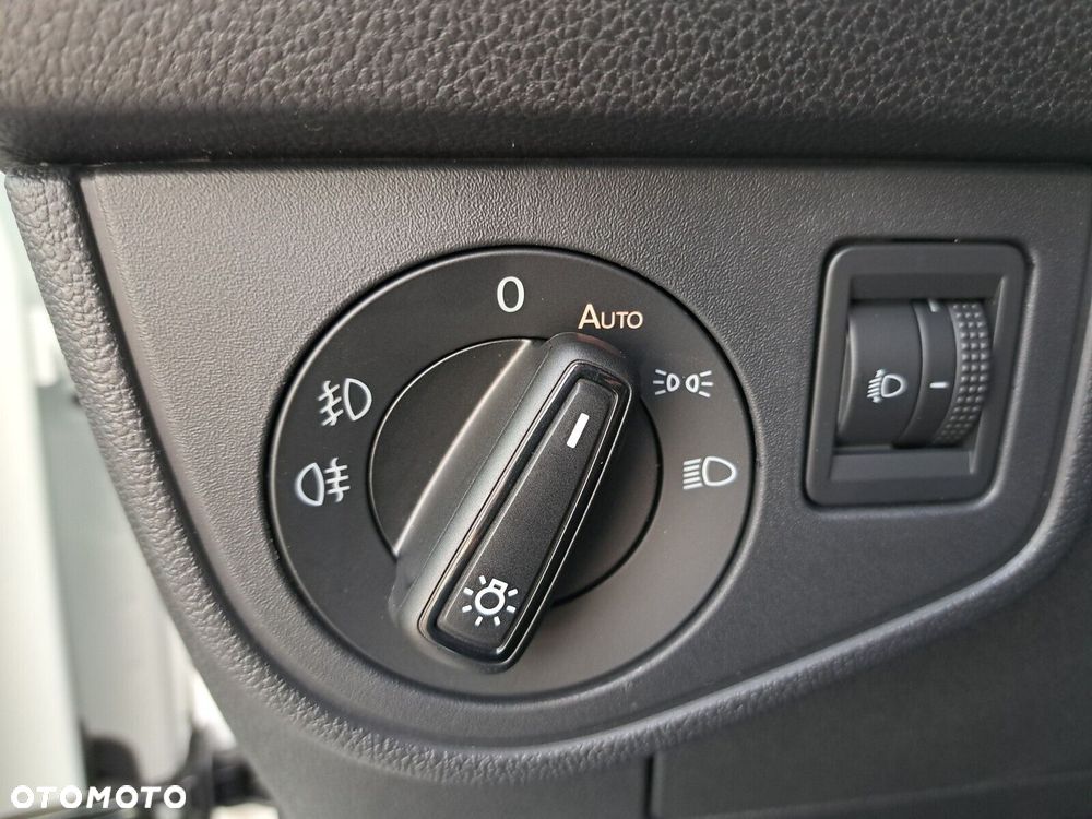 Volkswagen Polo - 29