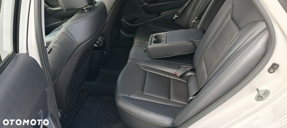 Hyundai i40 1.7 CRDi BlueDrive Business - 10