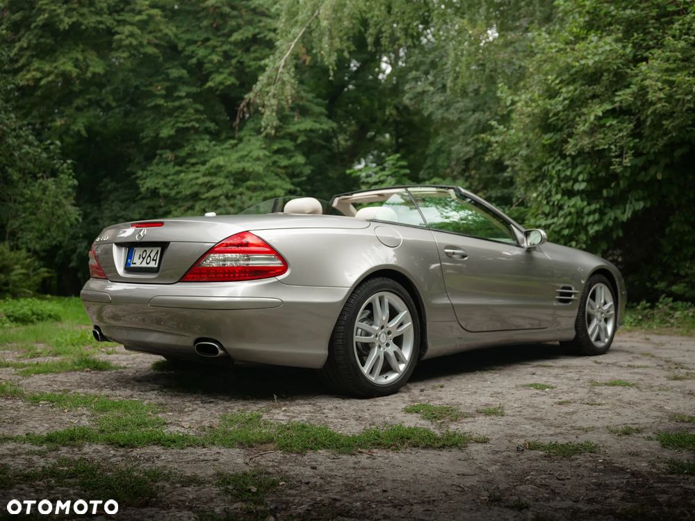 Mercedes-Benz SL 500 7G-TRONIC - 30