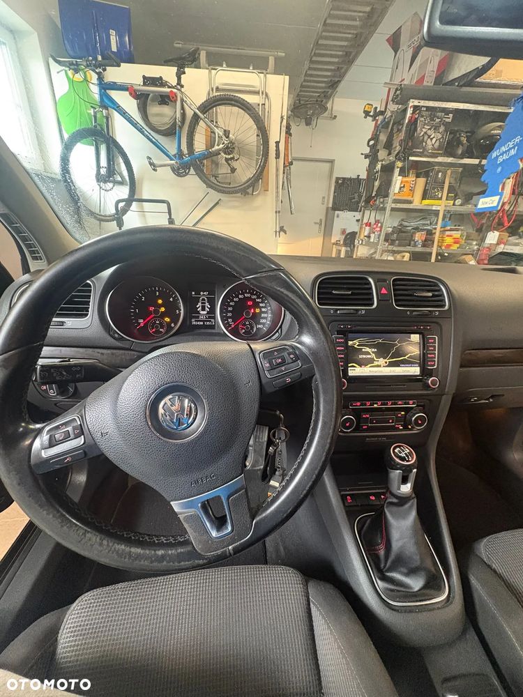 Volkswagen Golf 1.6 TDI Highline - 15