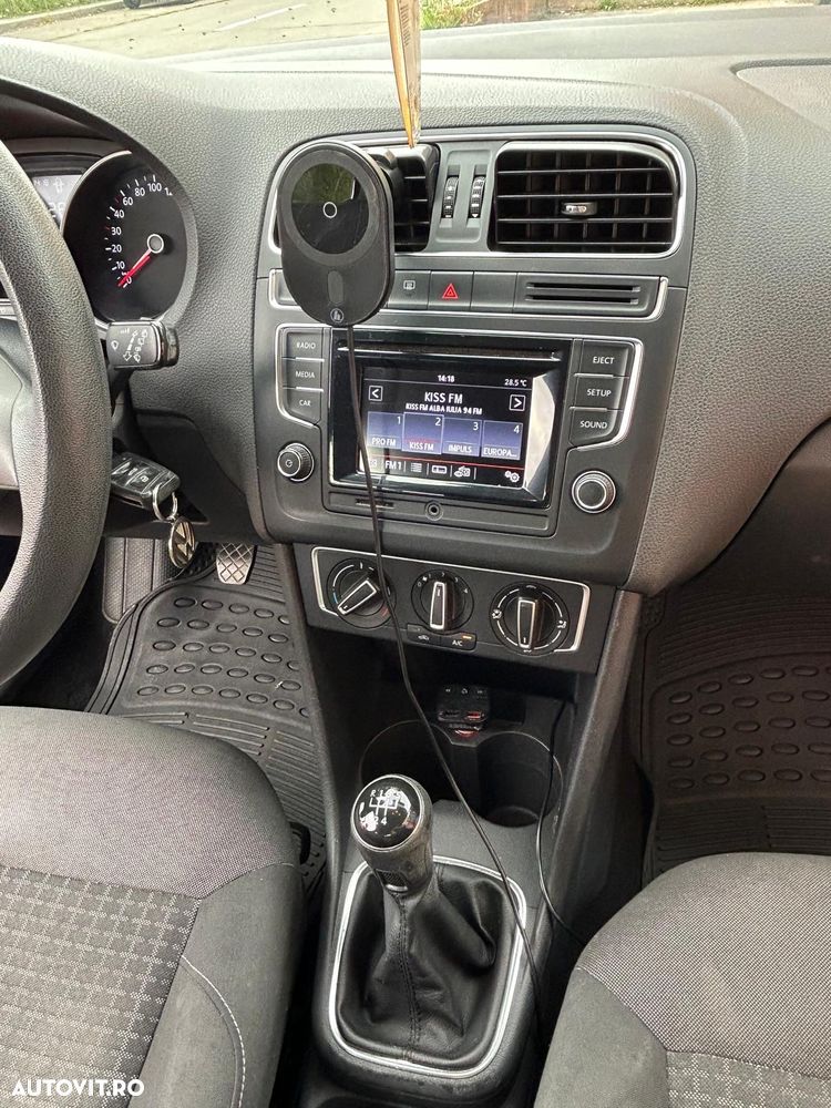 Volkswagen Polo 1.2 TSI BMT Highline - 5