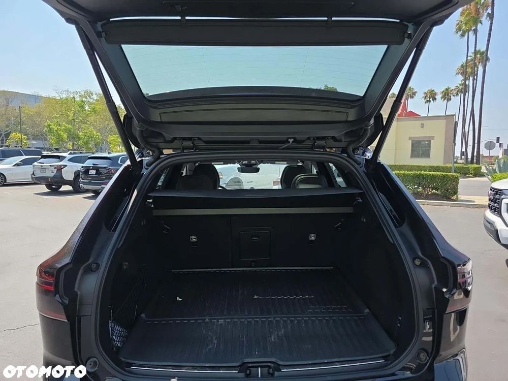 Volvo XC 60 T8 AWD Recharge Geartronic RDesign - 11