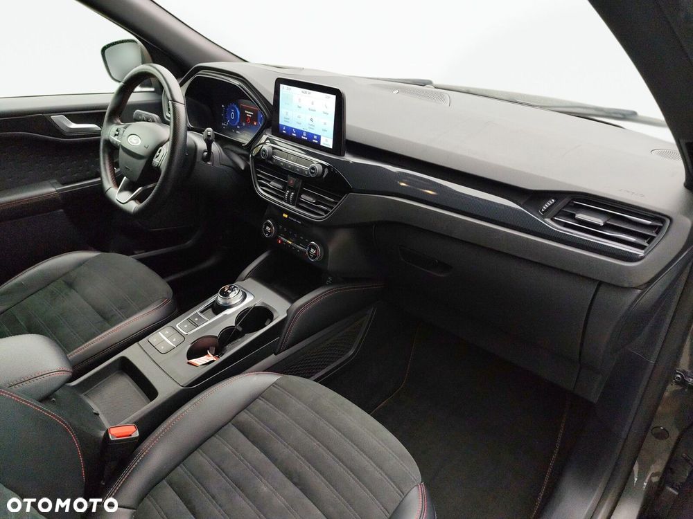 Ford Kuga - 21