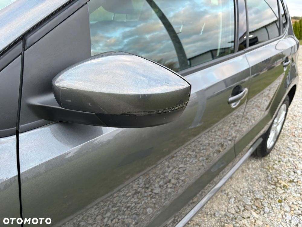 Volkswagen Polo - 14