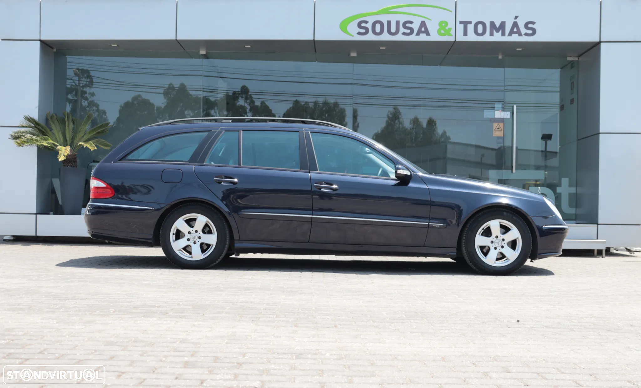 Mercedes-Benz E 220 CDi Avantgarde Aut. - 5