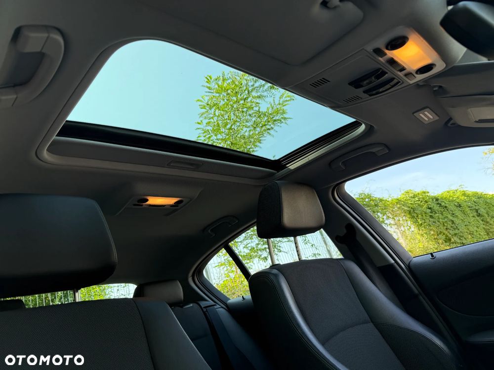 BMW Seria 1 116i Edition Sport - 13