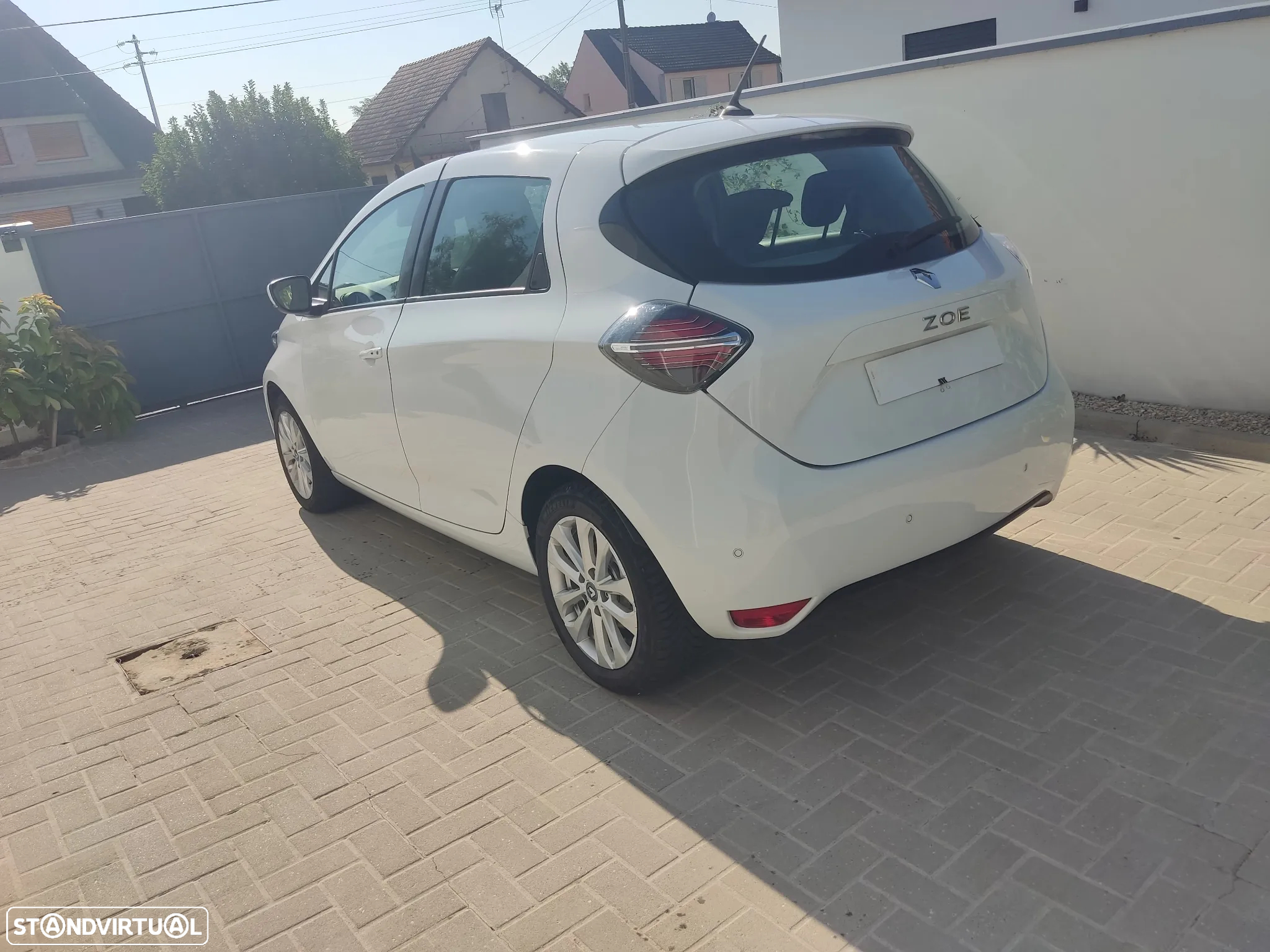 Renault Zoe (c/ Bateria) EV50 110hp Evolution - 11