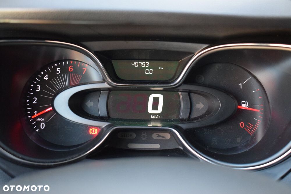 Renault Captur 1.2 Energy TCe Limited - 29