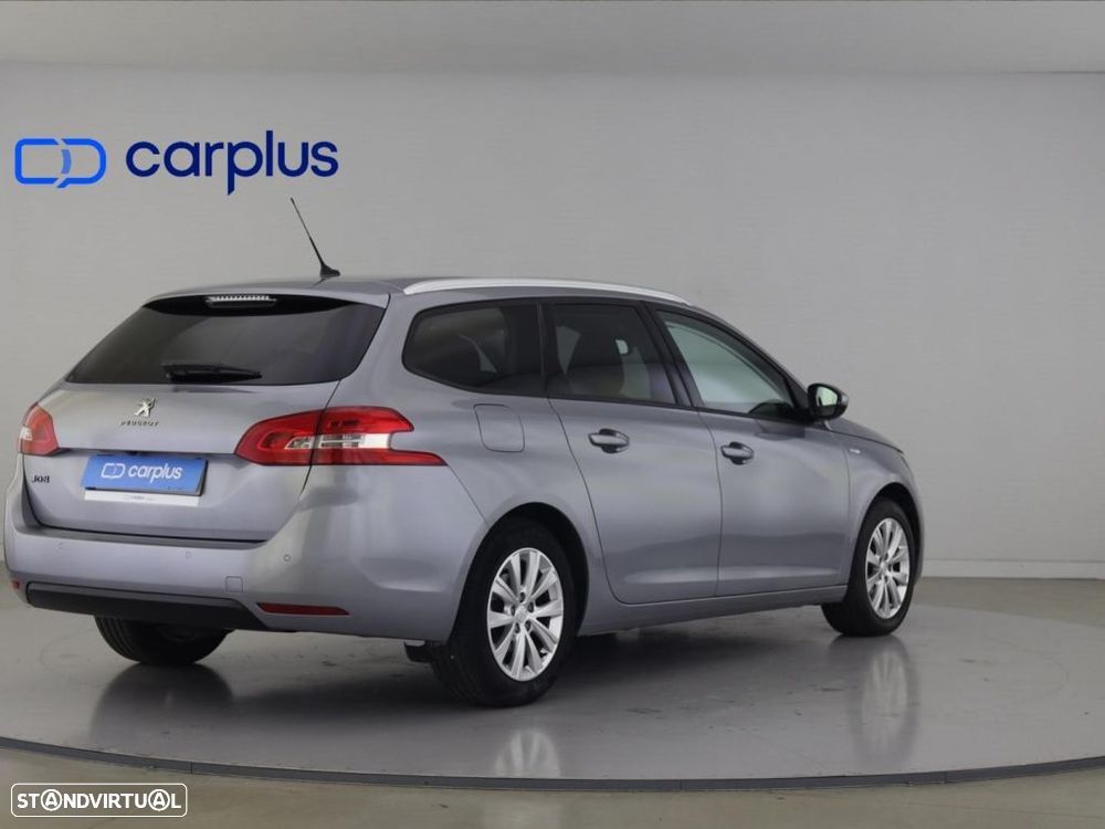 Peugeot 308 1.2 PureTech Style — fotografia 7