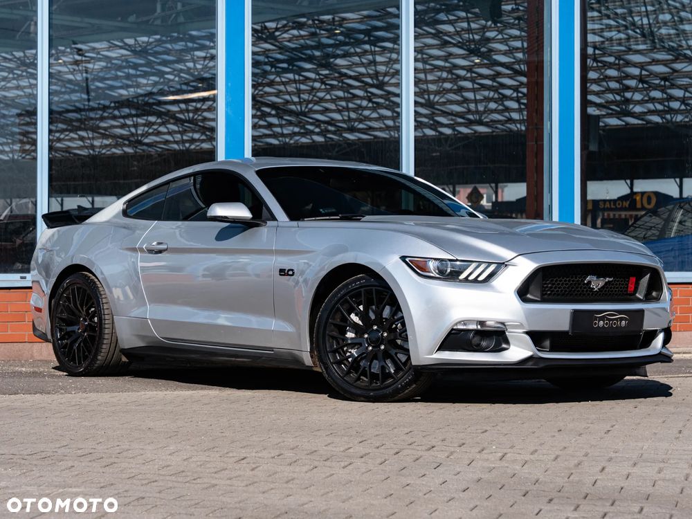 Ford Mustang - 2