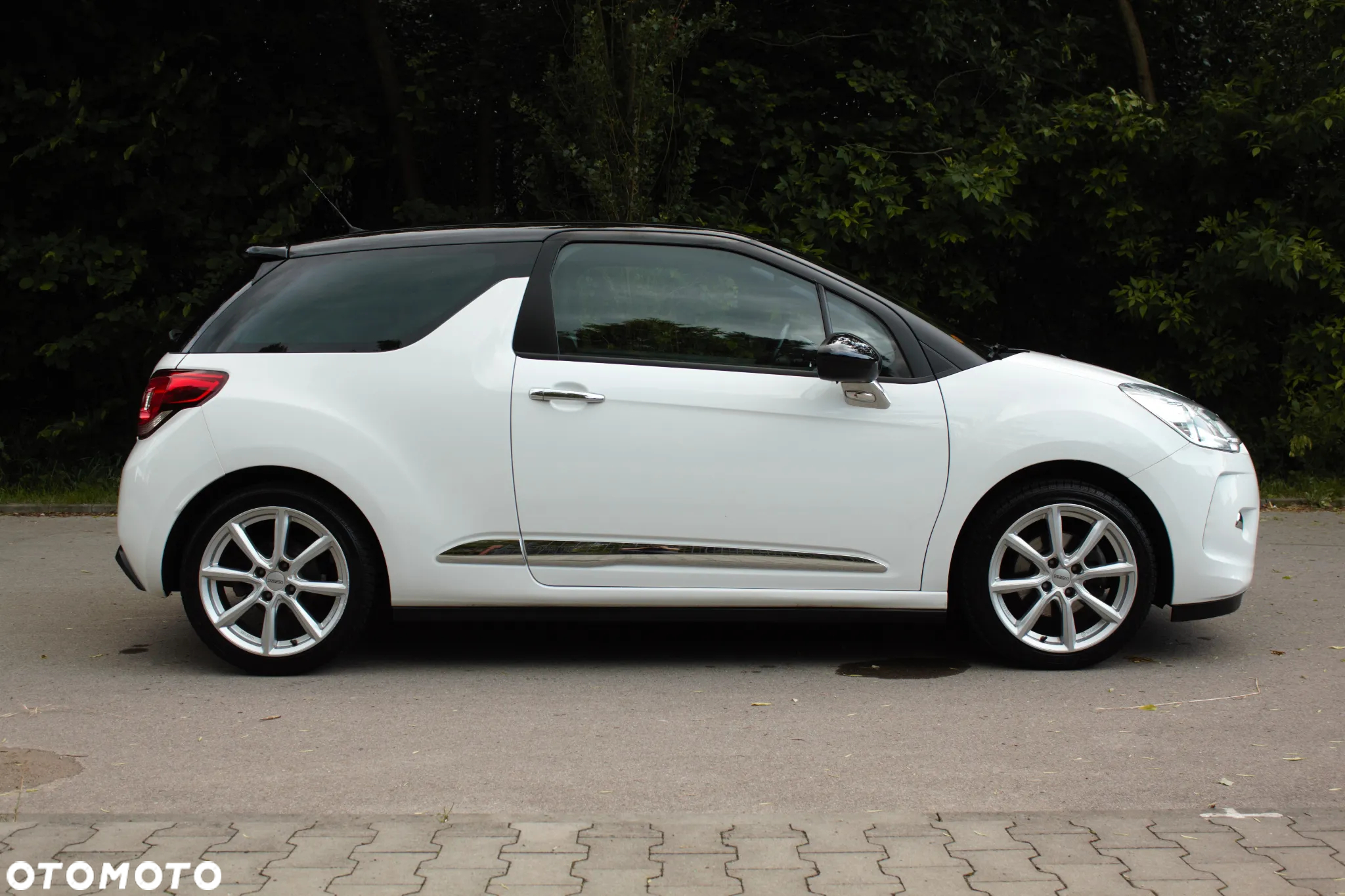 Citroën DS3 1.6 THP SportChic - 5