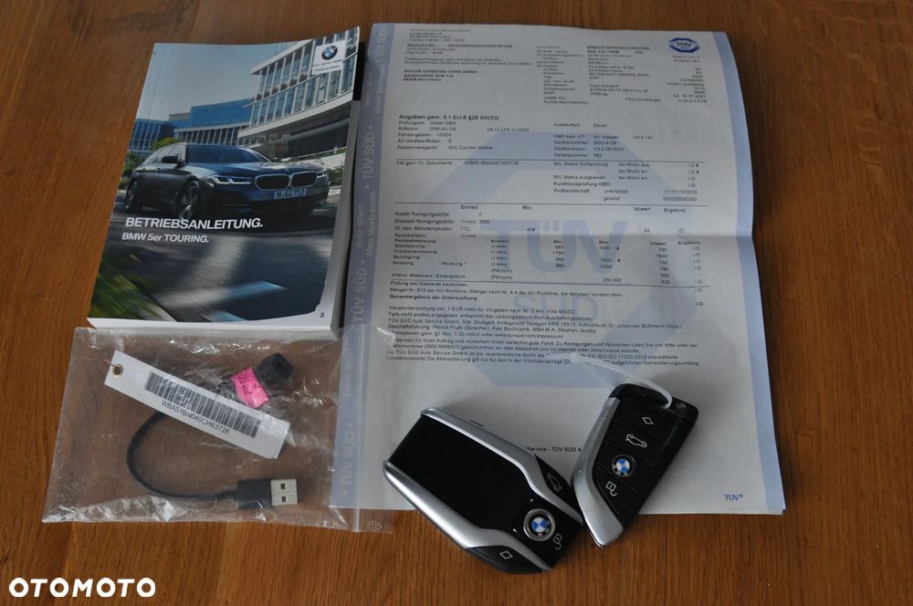 BMW Seria 5 520d xDrive Luxury Line sport - 40
