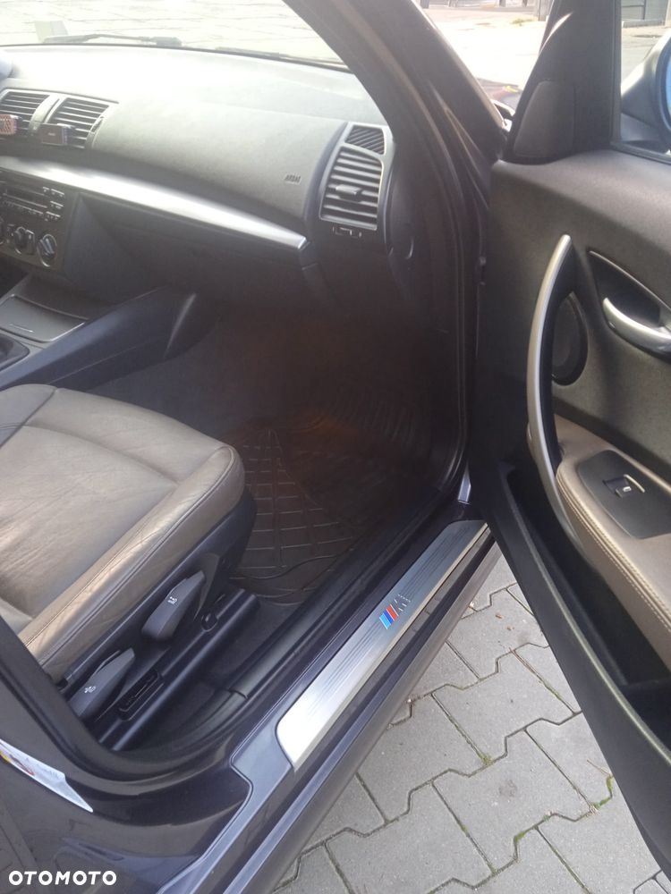 BMW Seria 1 118d - 12