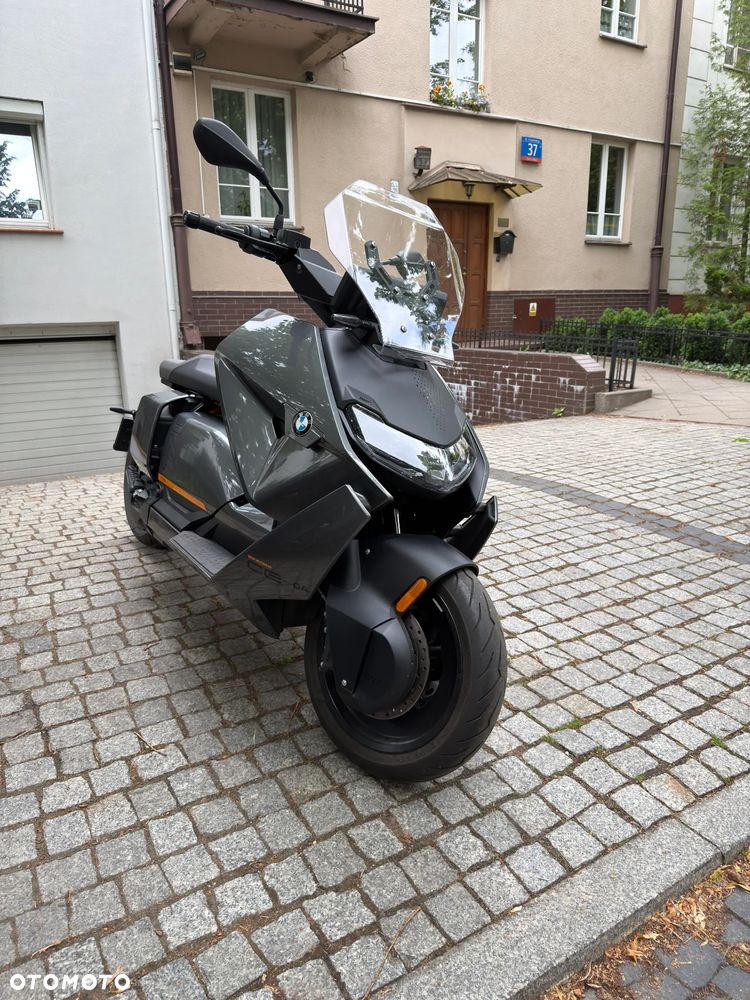 BMW CE 04 - 2