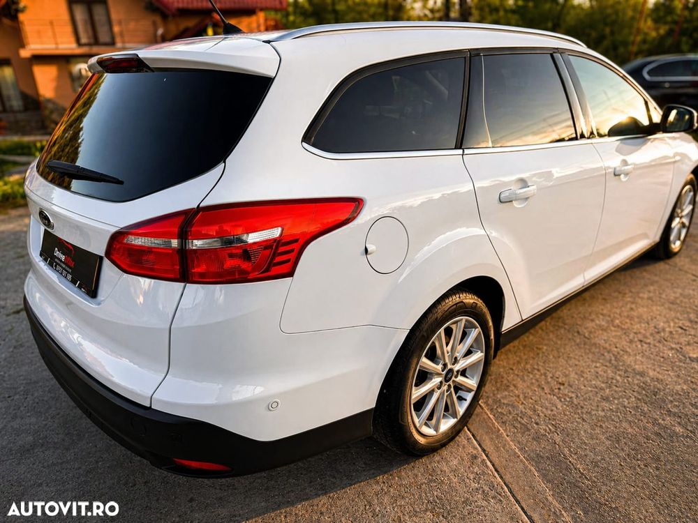 Ford Focus 1.5 TDCi DPF Start-Stopp-System Titanium - 10