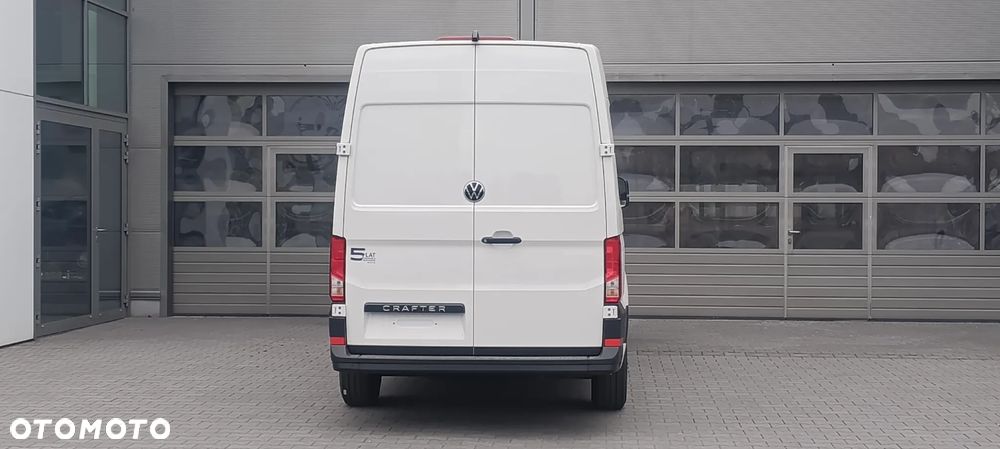 Volkswagen Crafter 35 Furgon Długi - 6