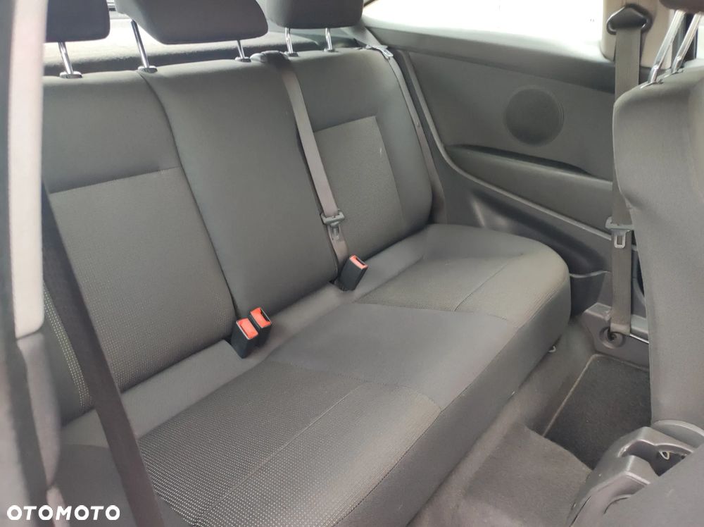 Opel Astra 1.4 GL - 7