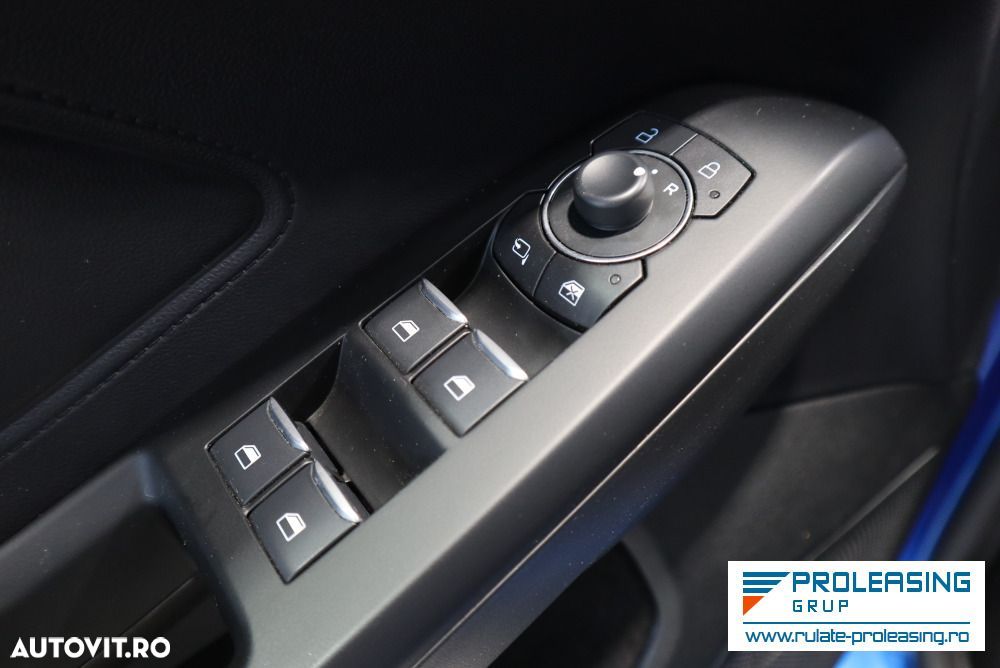 Ford Focus - 11