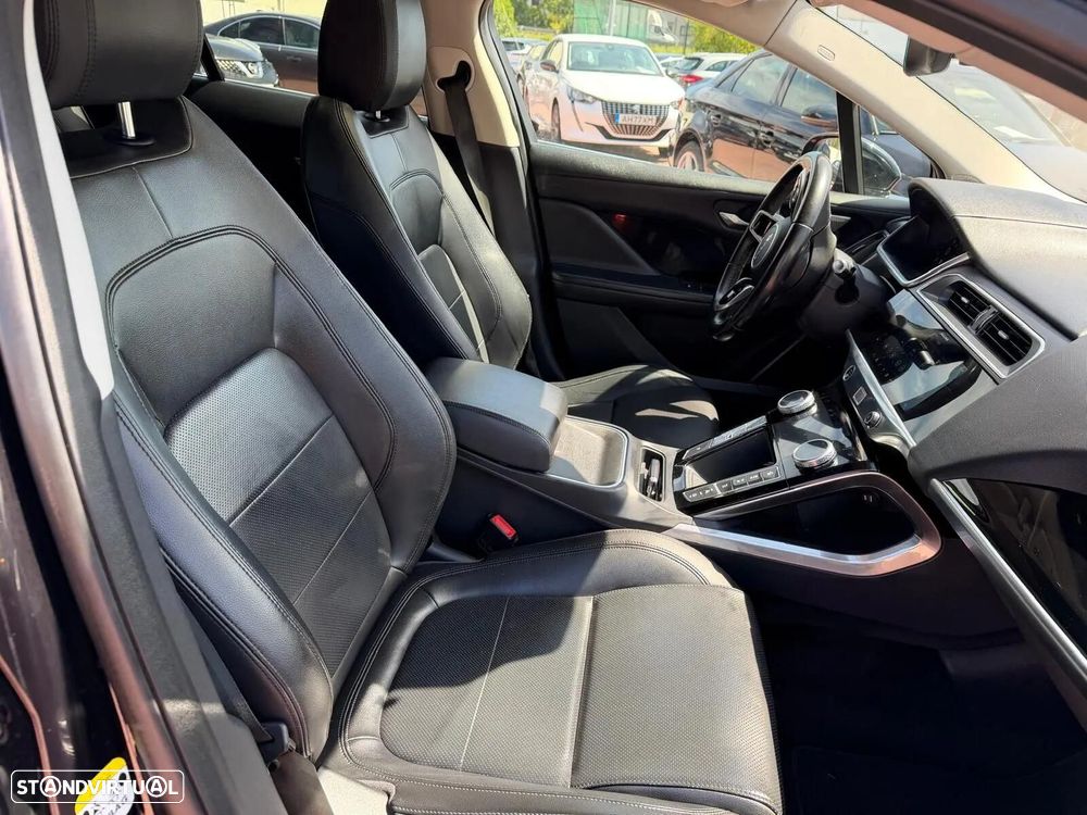 Jaguar I-Pace - 25