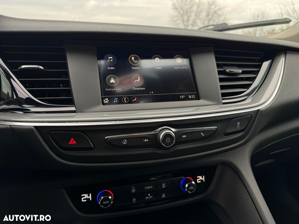 Opel Insignia - 10