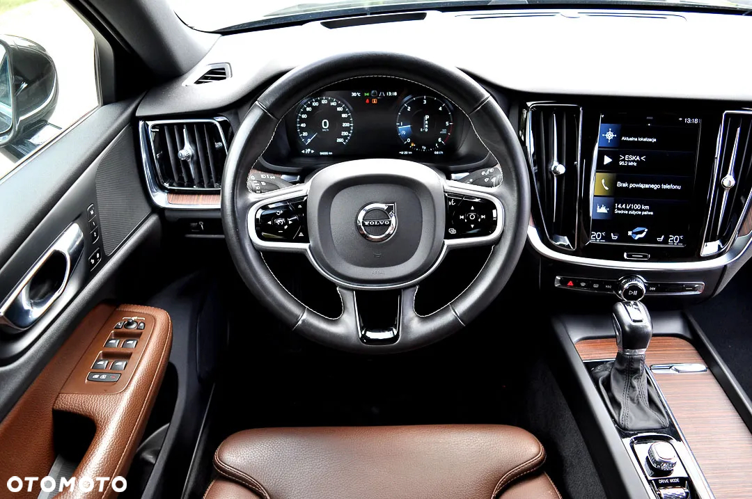 Volvo V60 D4 Geartronic Inscription - 17