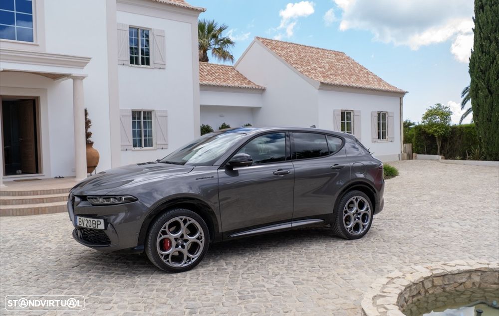 Alfa Romeo Tonale 1.3 Plug-In Hybrid Sprint e-AWD - 3