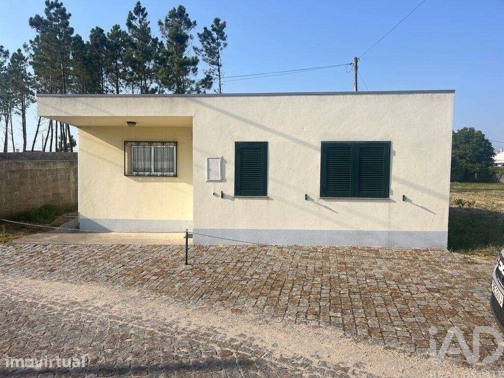 Moradia térrea T2 em Antas de 67 m2 - Grande imagem: 2/26