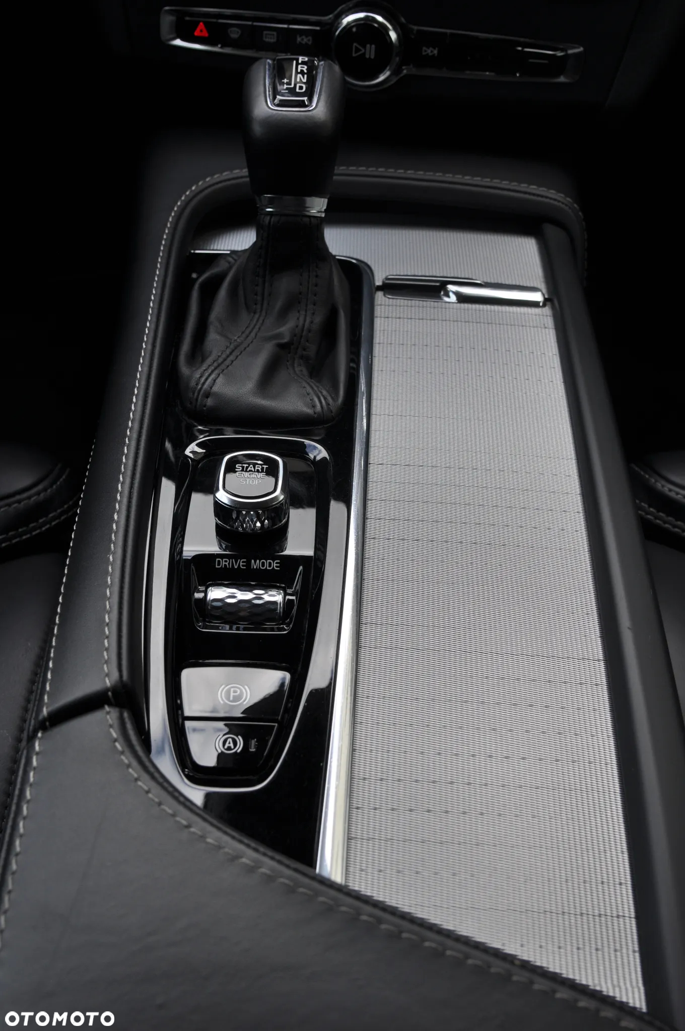 Volvo S90 D5 AWD Inscription - 23