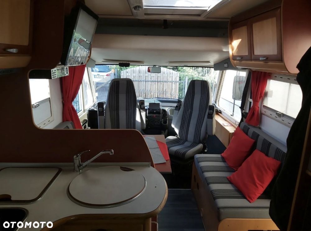 Hymer-Eriba B 654 - 5